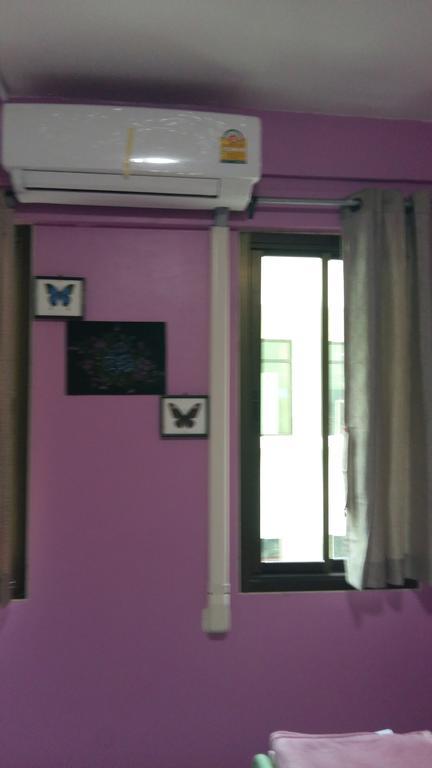 New C.H. Guest House Bangkok Kültér fotó