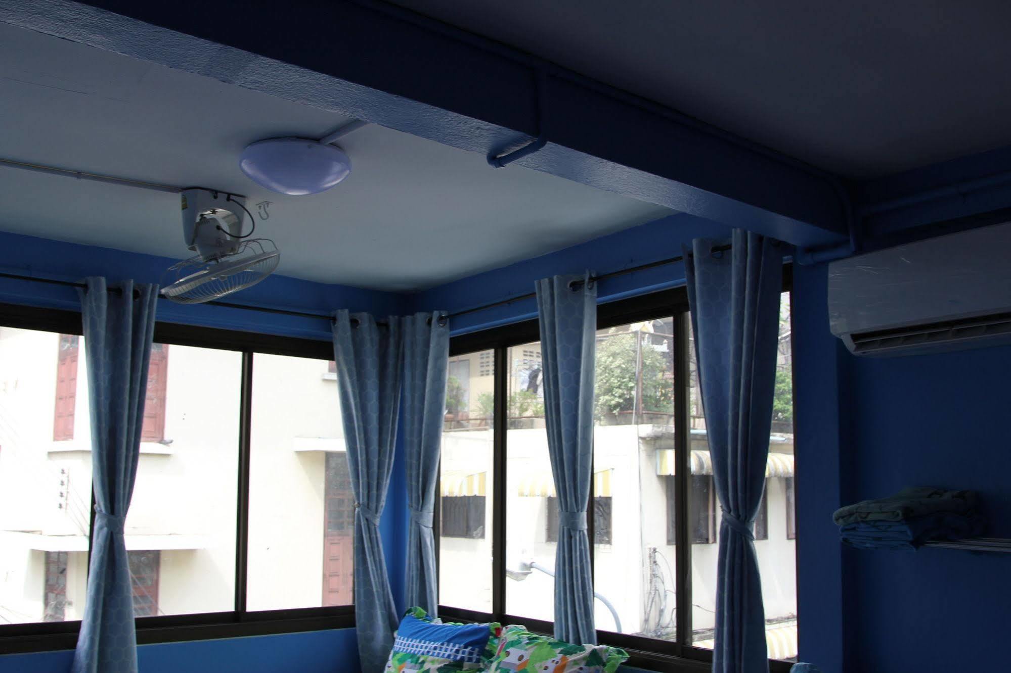 New C.H. Guest House Bangkok Kültér fotó
